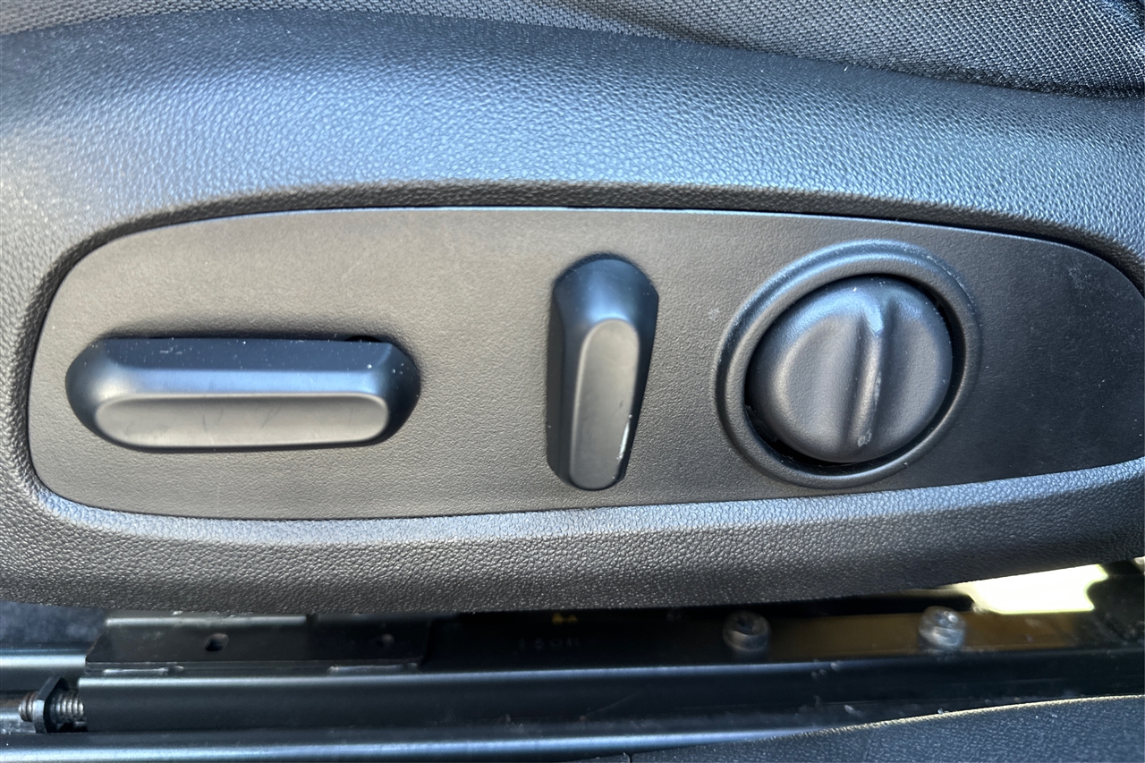 Chevrolet Malibu 4dr Sdn LT w/1LT 2018 Chevrolet Malibu 4dr Sdn LT w/1LT 2018