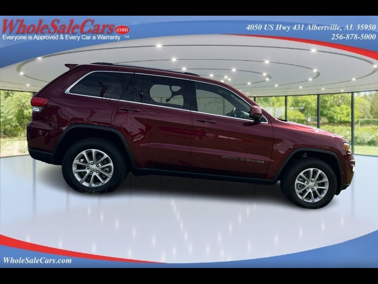 Jeep Grand Cherokee Laredo 4D SUV RWD 2021 Jeep Grand Cherokee Laredo 4D SUV RWD 2021