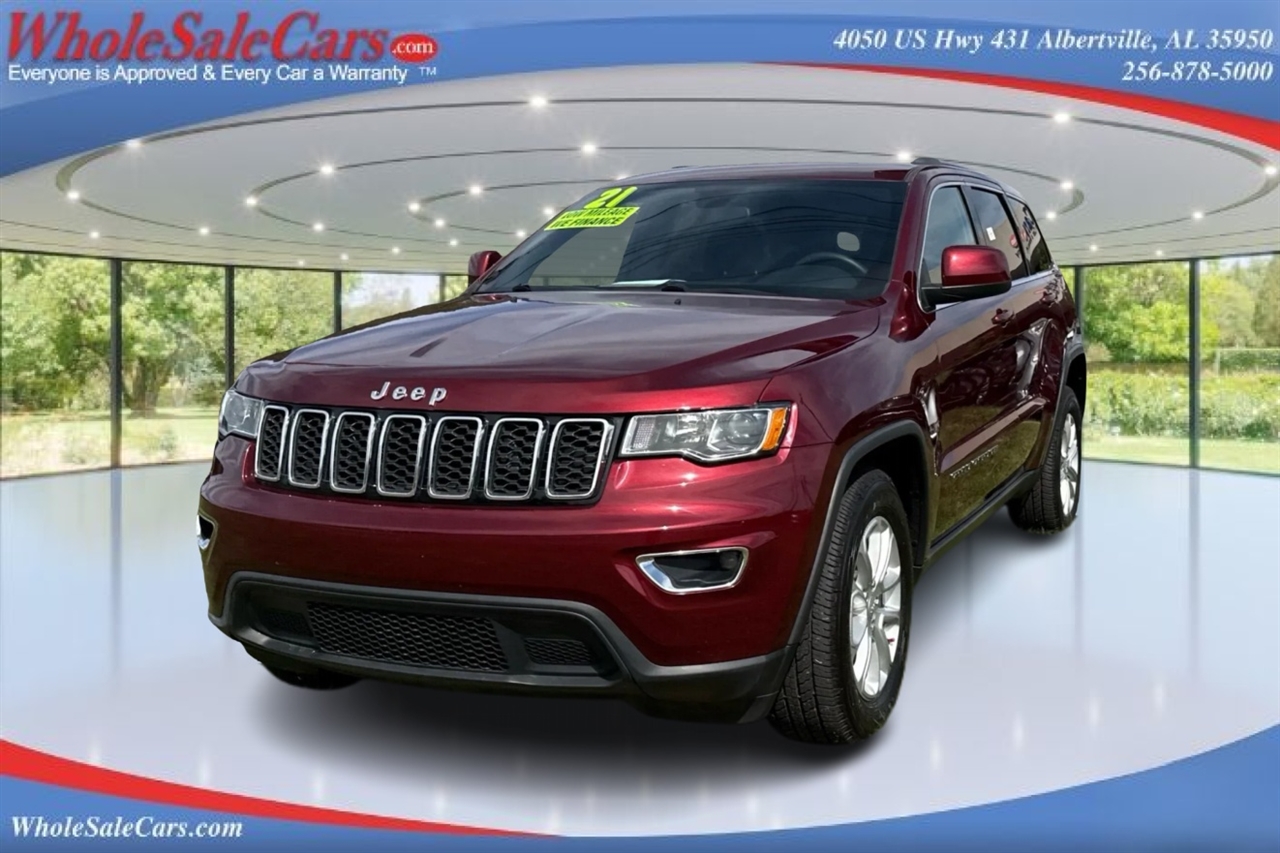 Jeep Grand Cherokee Laredo 4D SUV RWD 2021 Jeep Grand Cherokee Laredo 4D SUV RWD 2021