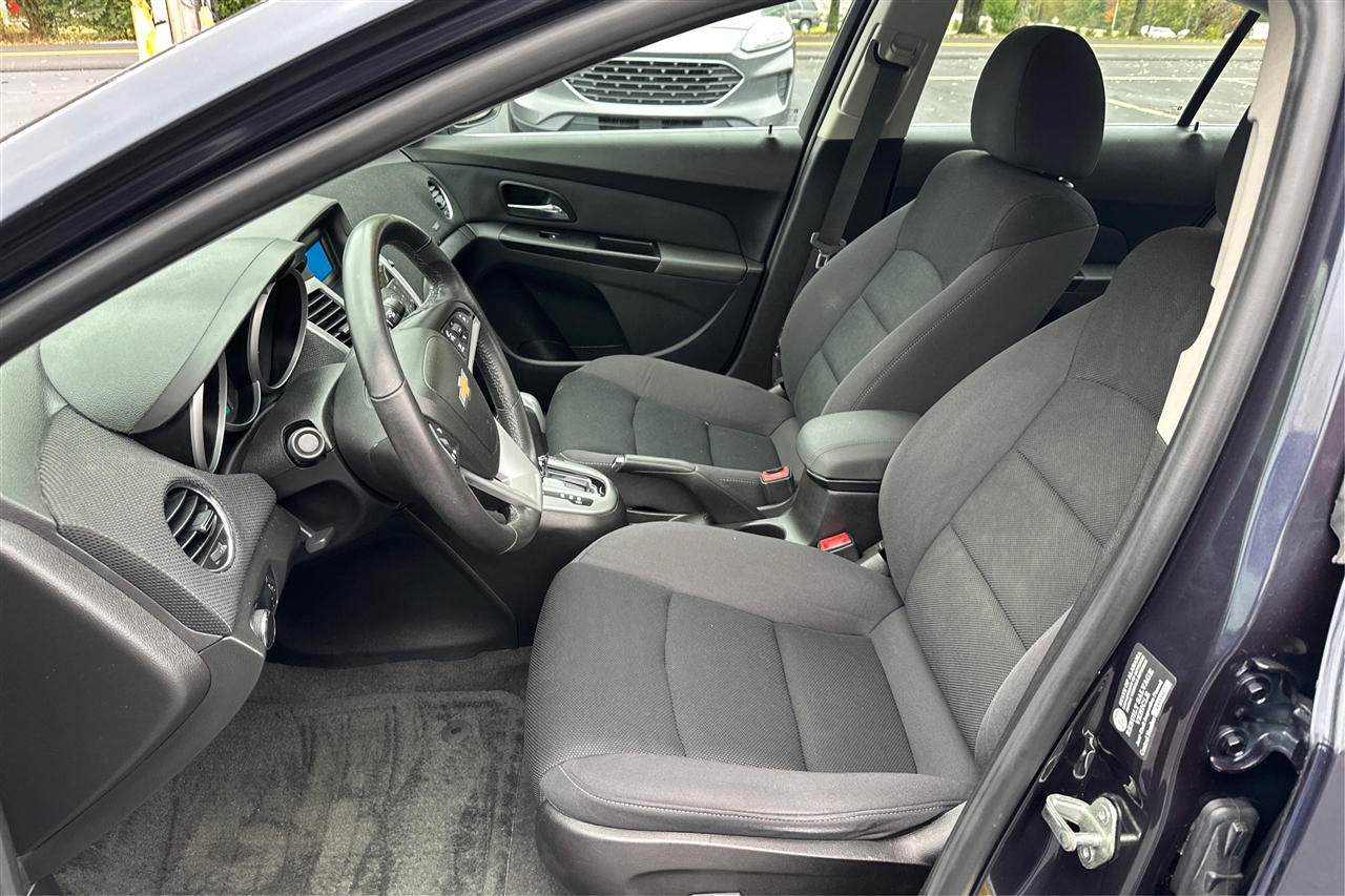 Chevrolet Cruze LT 4D Sedan 2014 Chevrolet Cruze LT 4D Sedan 2014