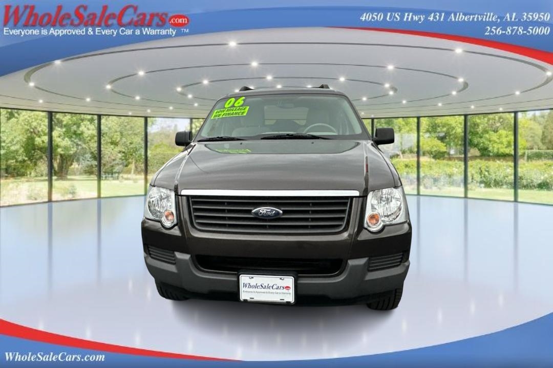 Ford Explorer XLS 4D SUV 4WD 2006 Ford Explorer XLS 4D SUV 4WD 2006