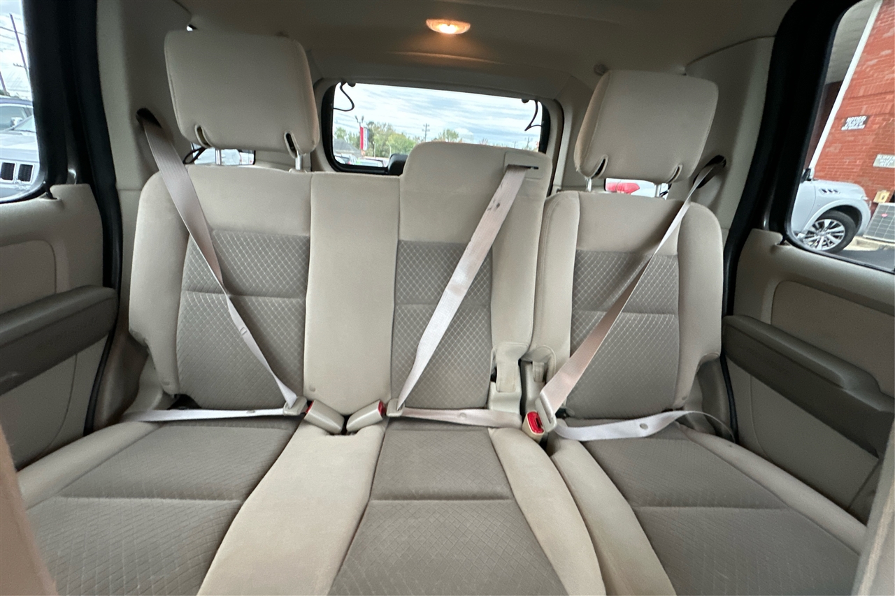 Ford Explorer XLS 4D SUV 4WD 2006 Ford Explorer XLS 4D SUV 4WD 2006