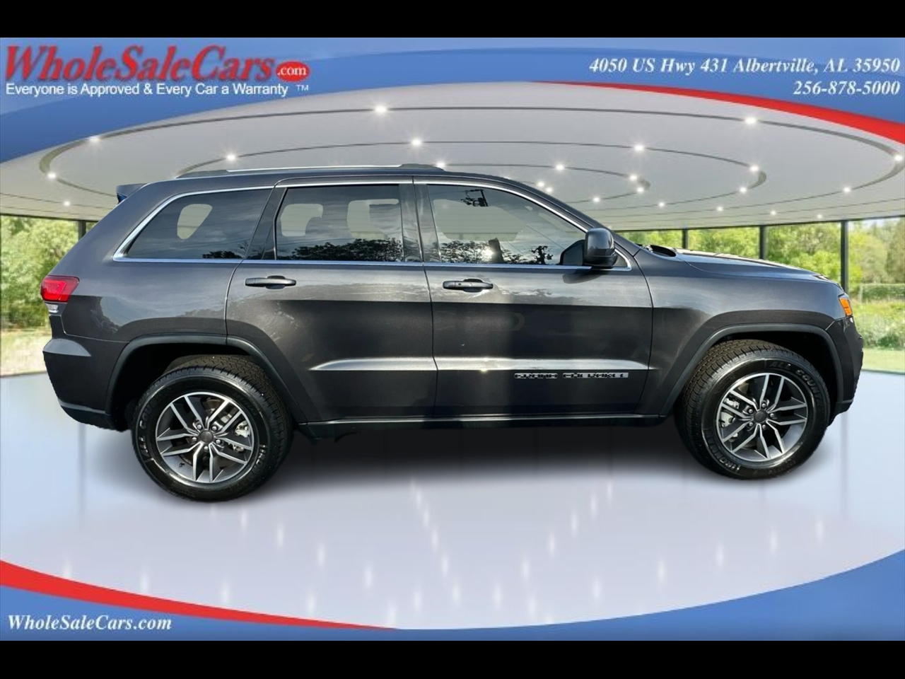2020 Jeep Grand Cherokee Laredo 4D SUV RWD