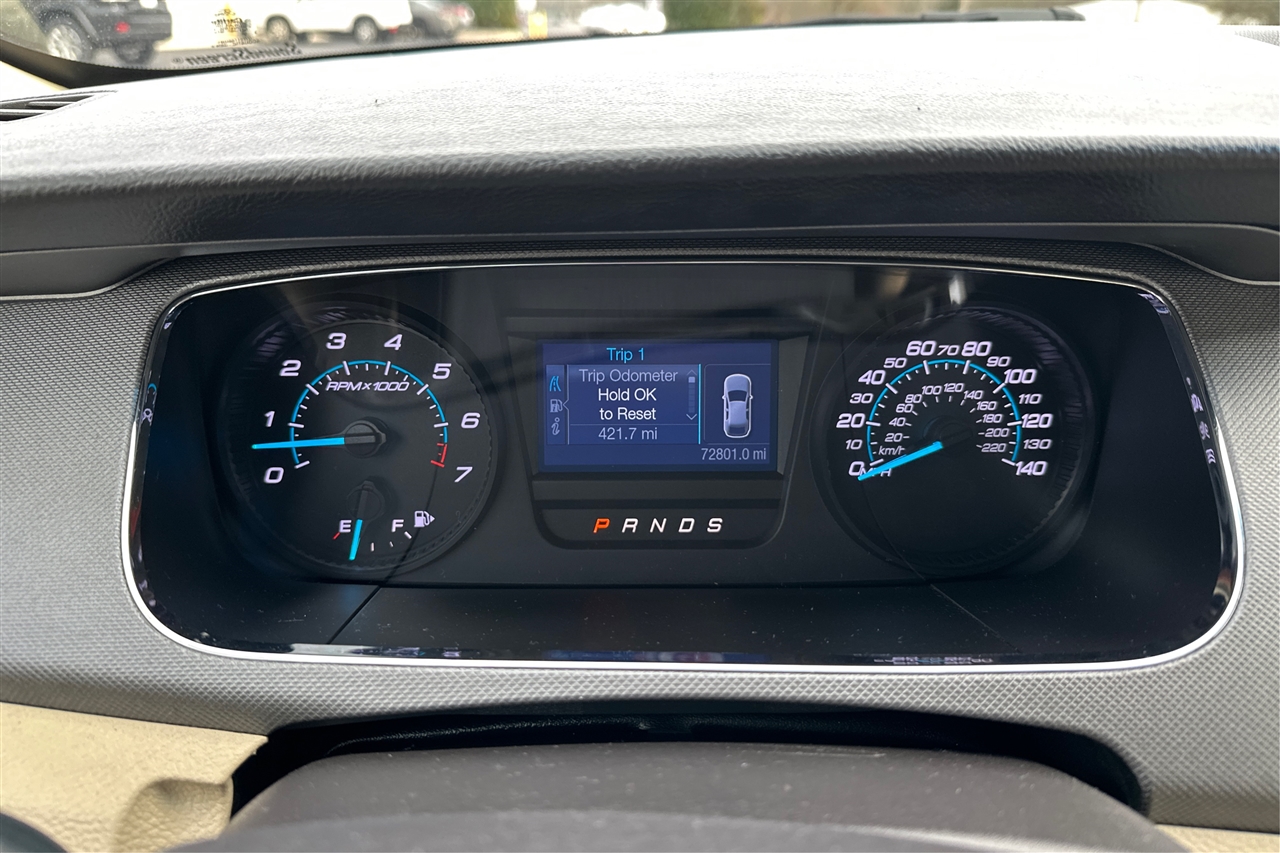 Ford Taurus SE 4D Sedan 2014