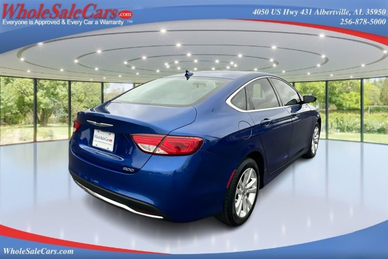 2016 Chrysler 200 Limited's photo