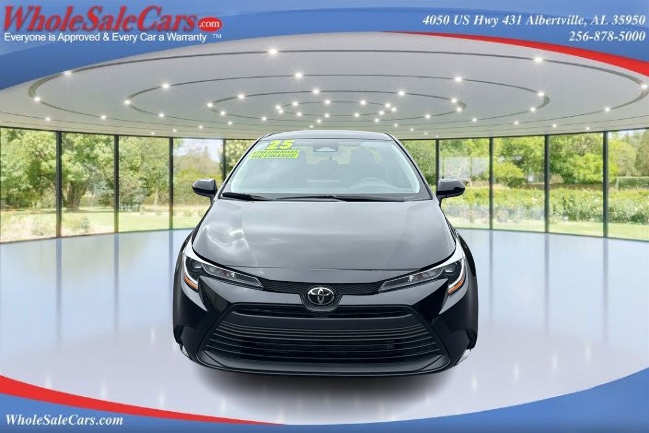 Toyota Corolla LE 4D Sedan 2025