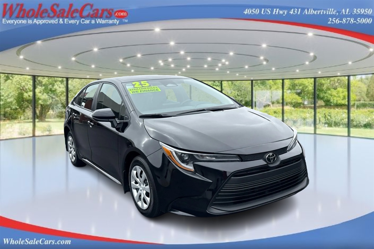 Toyota Corolla LE 4D Sedan 2025