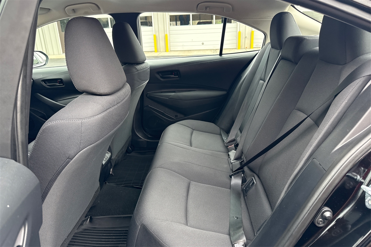 Toyota Corolla LE 4D Sedan 2025