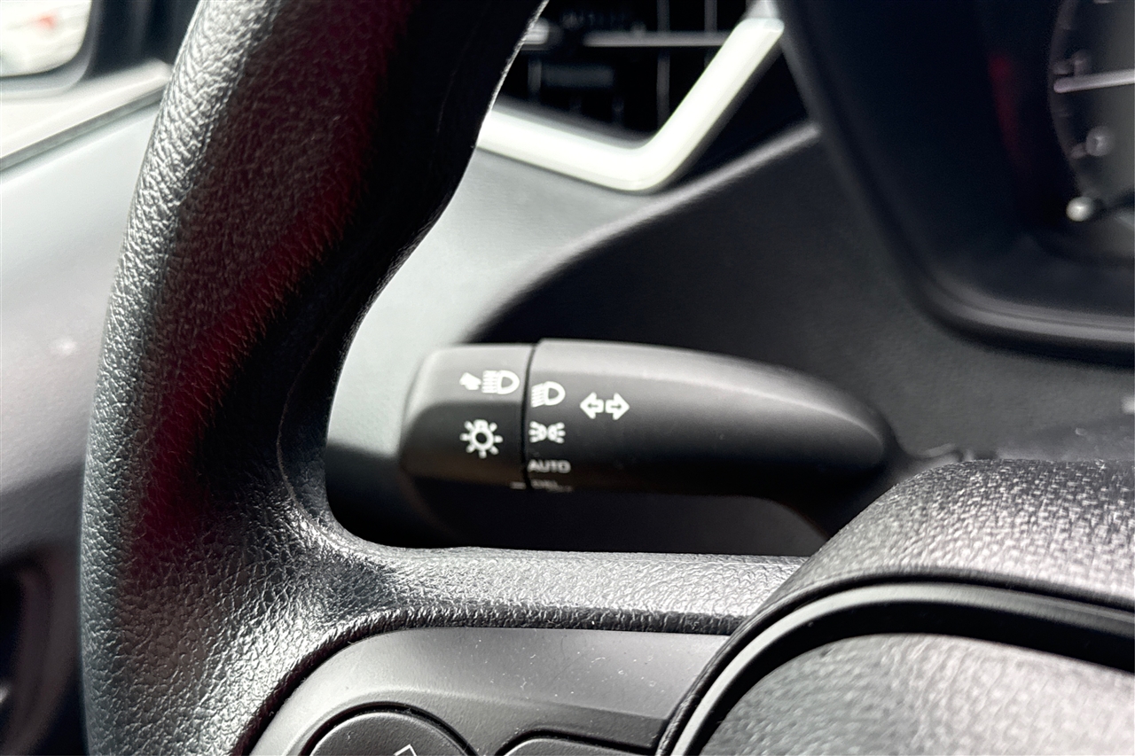 Toyota Corolla LE 4D Sedan 2025