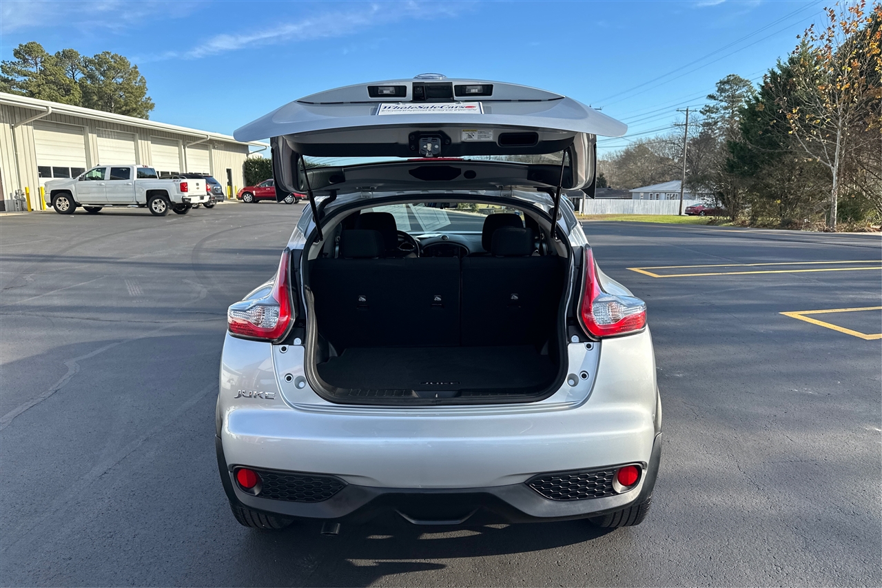 Nissan Juke S 4D Hatchback 2017