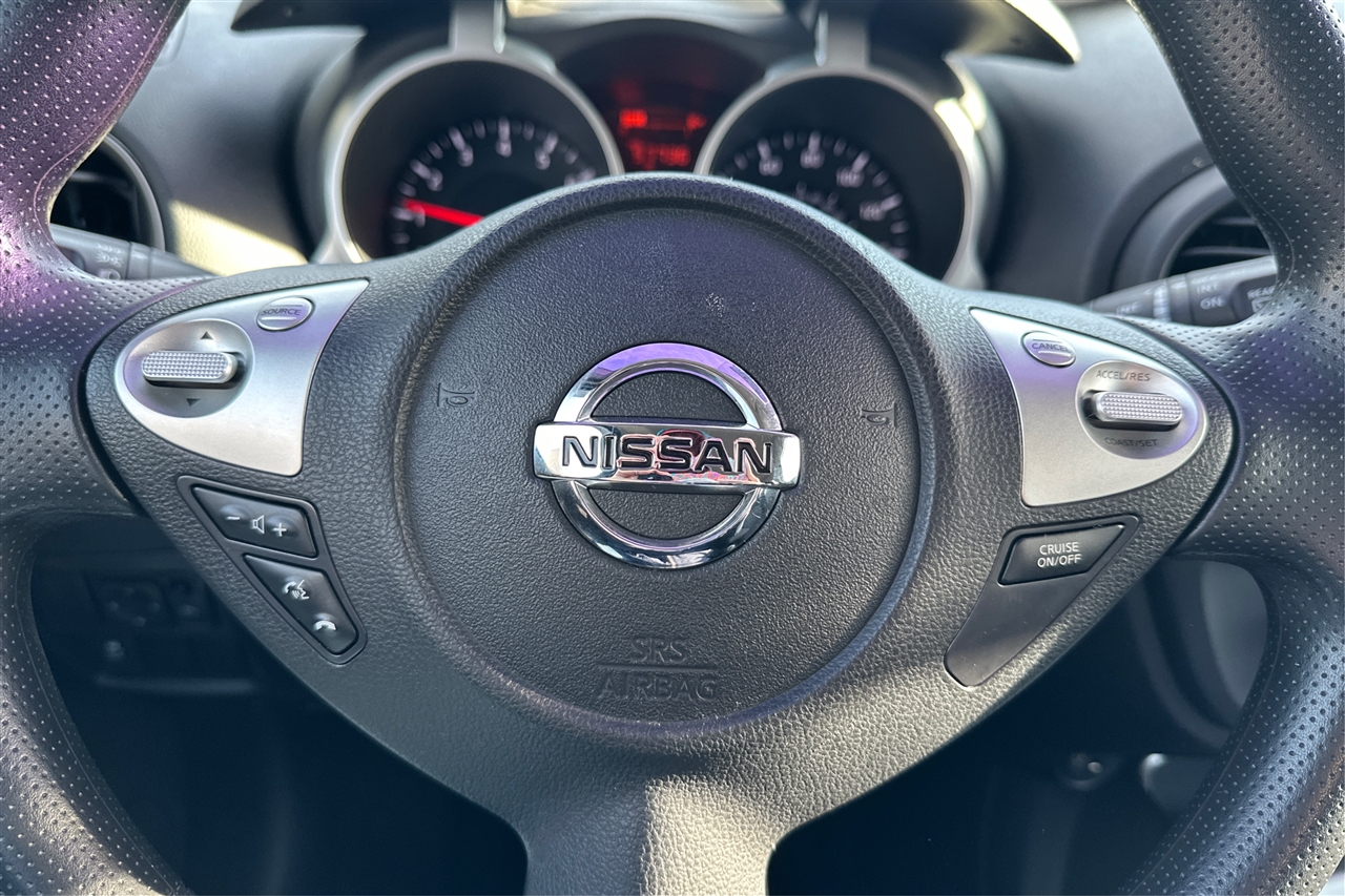 Nissan Juke S 4D Hatchback 2017