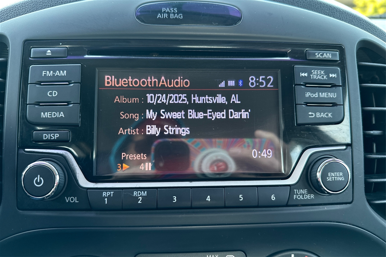 Nissan Juke S 4D Hatchback 2017