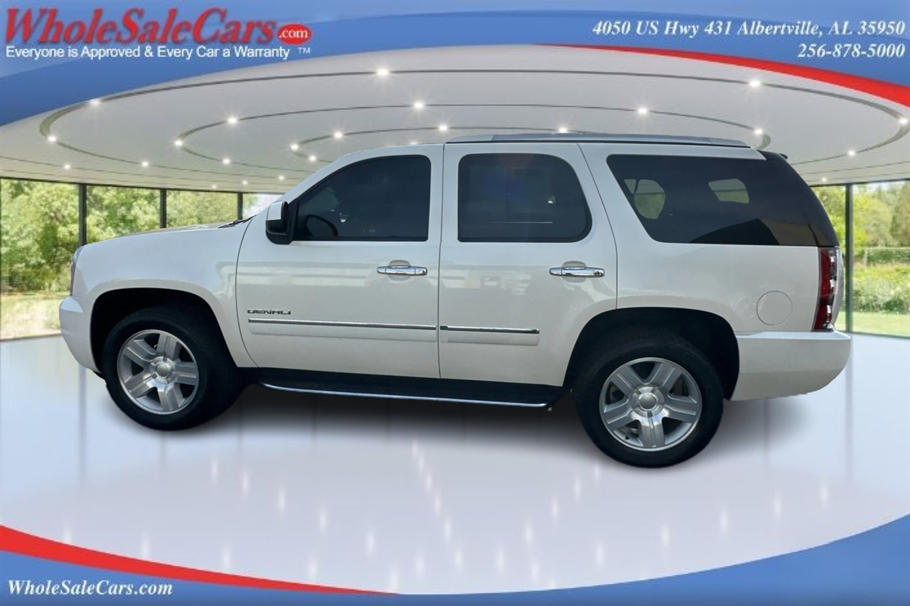 GMC Yukon Denali 4D SUV AWD 2013