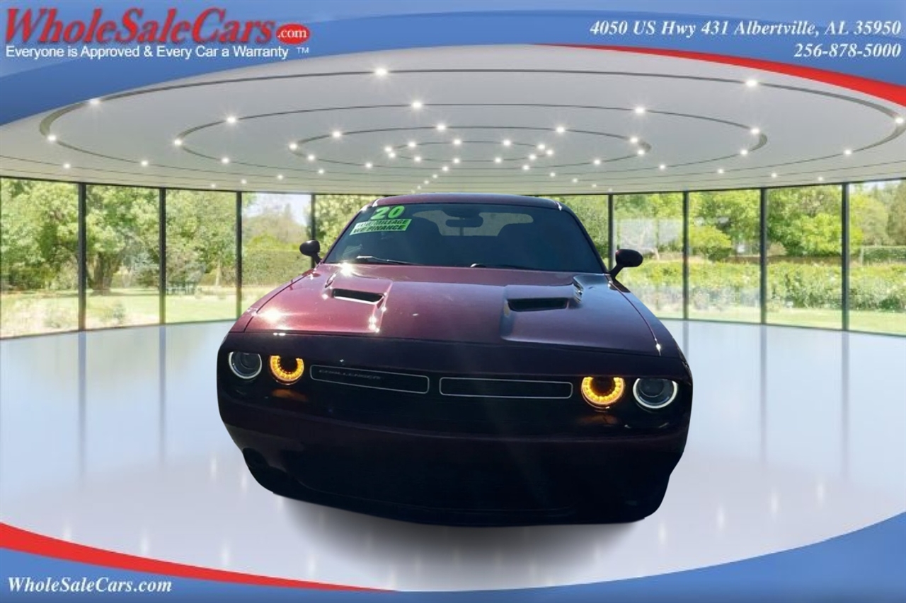 Dodge Challenger SXT 2D Coupe 2020