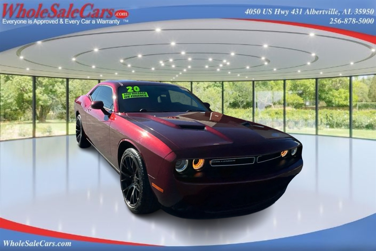 Dodge Challenger SXT 2D Coupe 2020