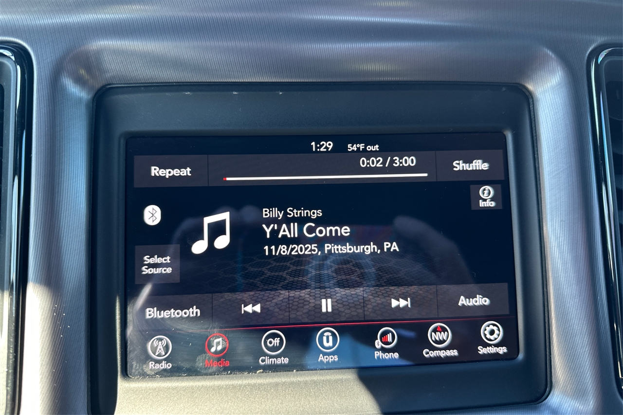 Dodge Challenger SXT 2D Coupe 2020