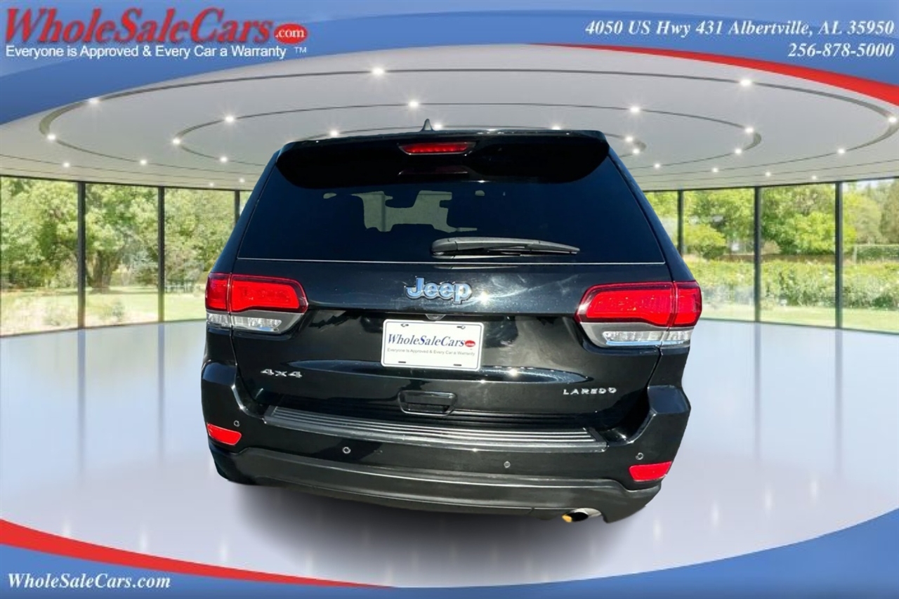 Jeep Grand Cherokee Laredo 4D SUV 4WD 2021