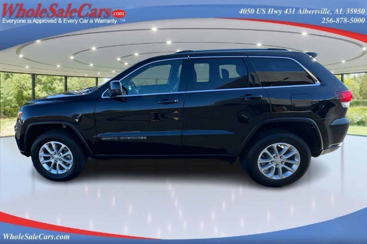 Jeep Grand Cherokee Laredo 4D SUV 4WD 2021