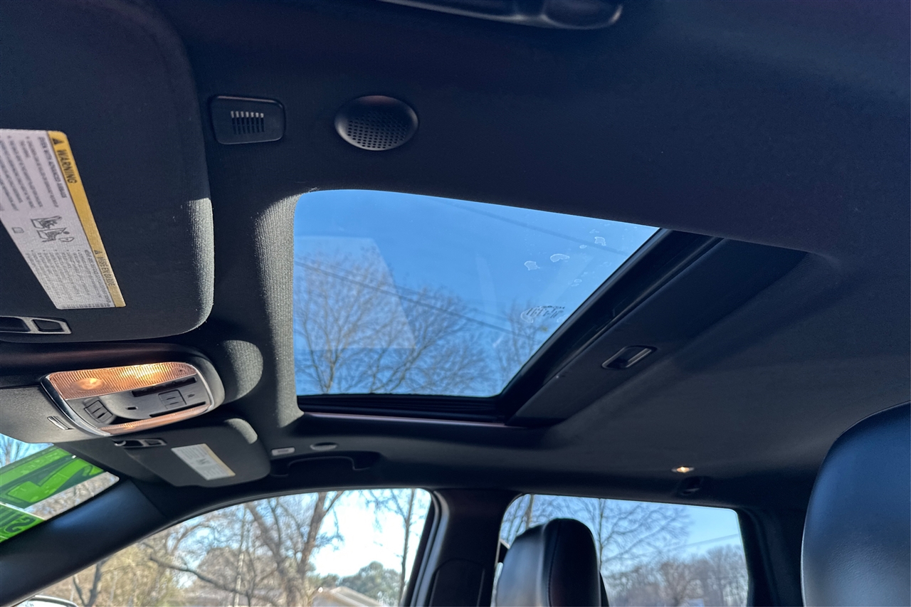 Jeep Grand Cherokee Laredo 4D SUV 4WD 2021