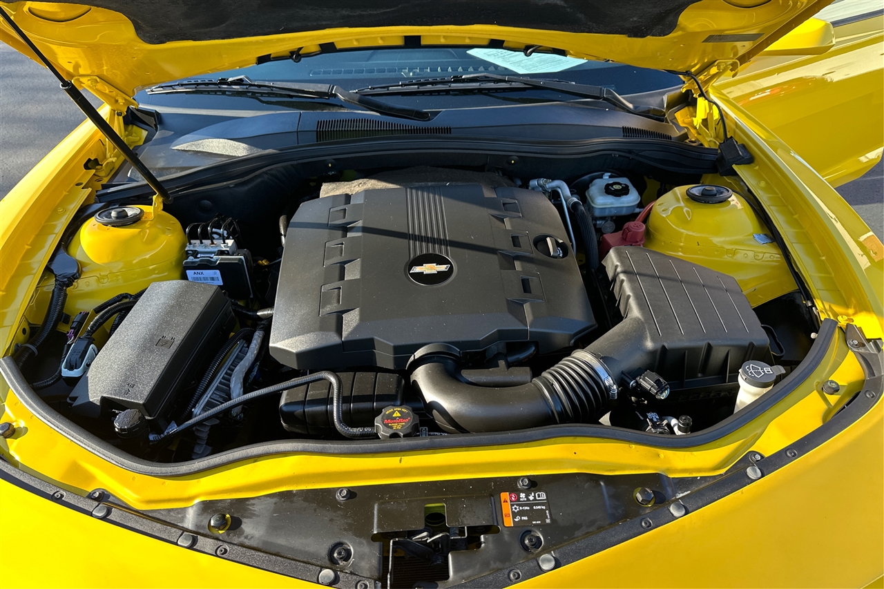 Chevrolet Camaro LS 2D Coupe 2012