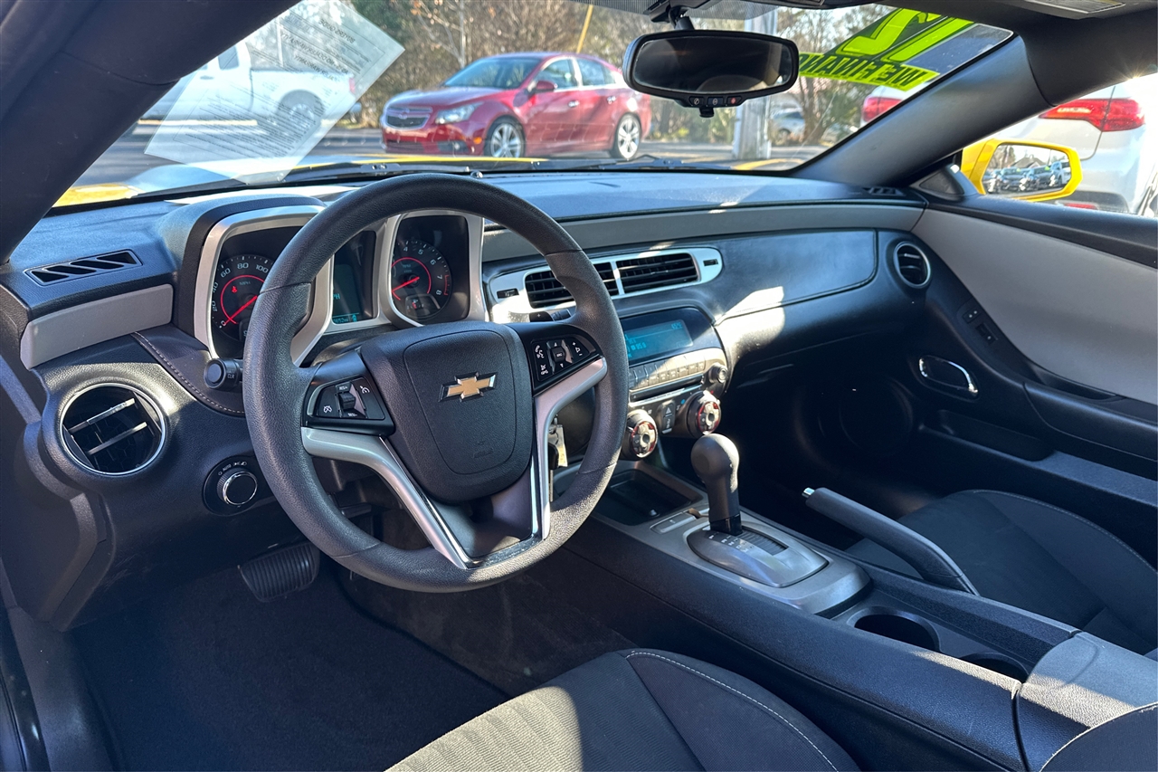 Chevrolet Camaro LS 2D Coupe 2012