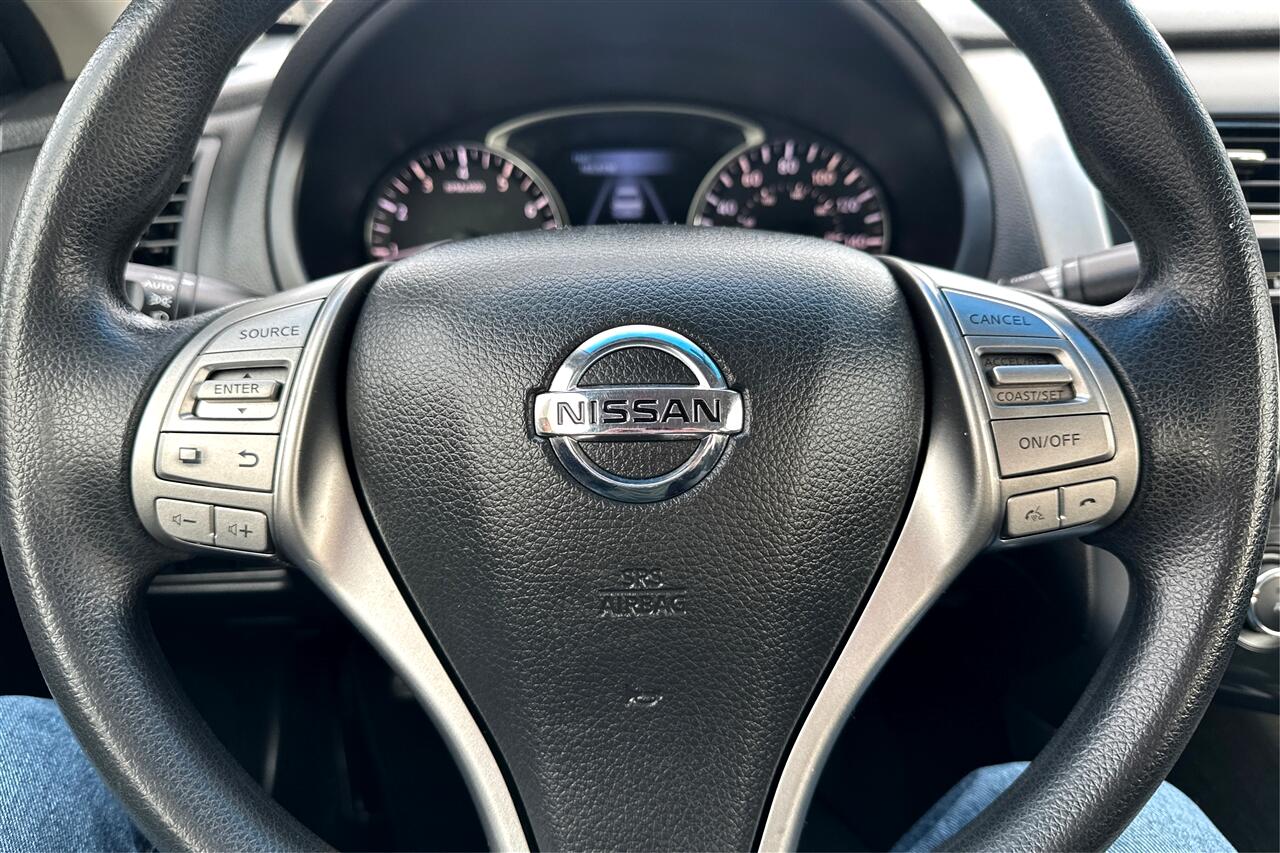 Nissan Altima S 4D Sedan 2.5 2014