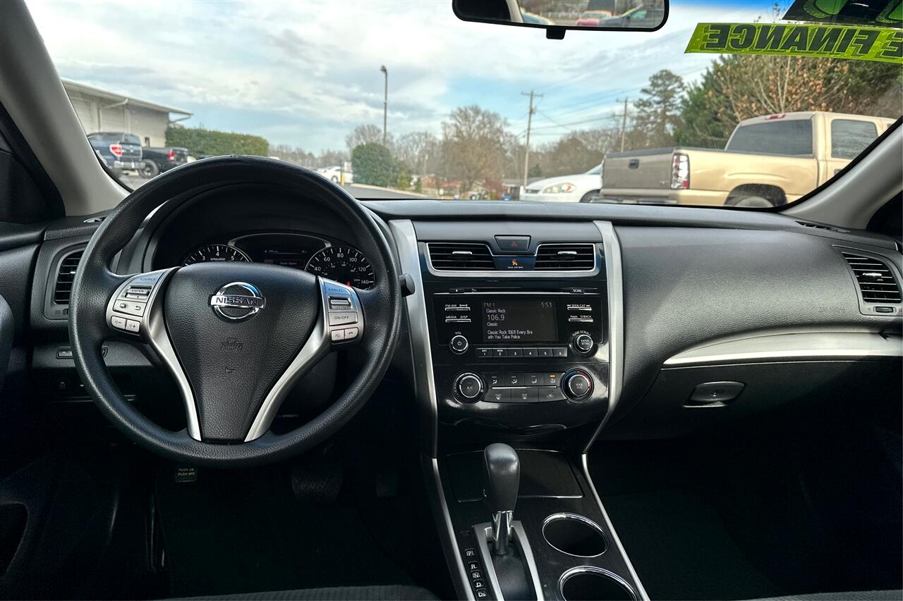 Nissan Altima S 4D Sedan 2.5 2014