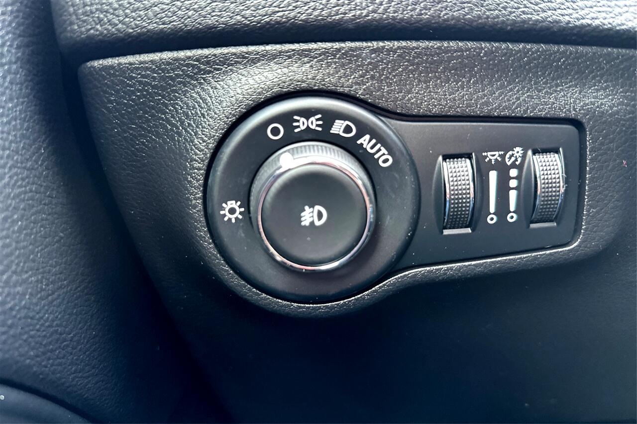 Jeep Compass Latitude 4D SUV 4WD 2020