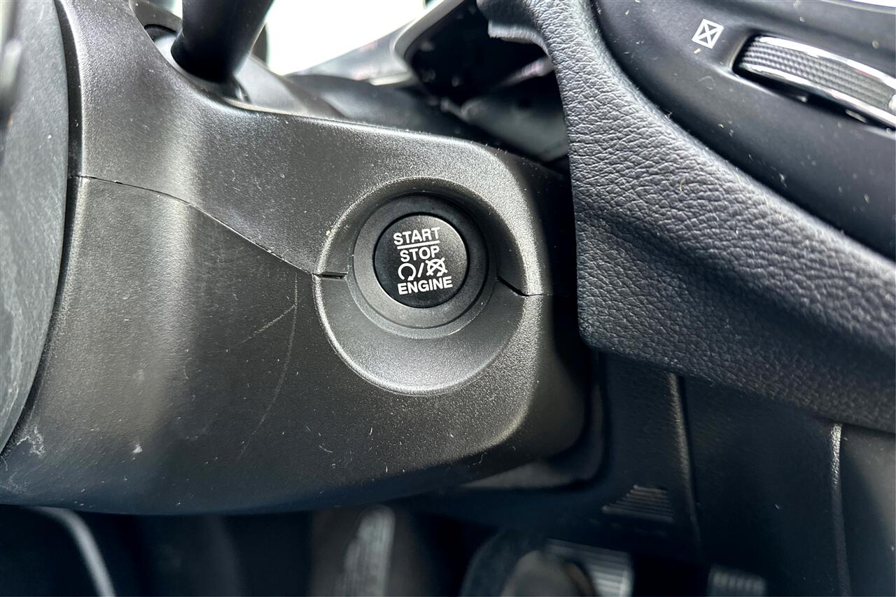 Jeep Compass Latitude 4D SUV 4WD 2020