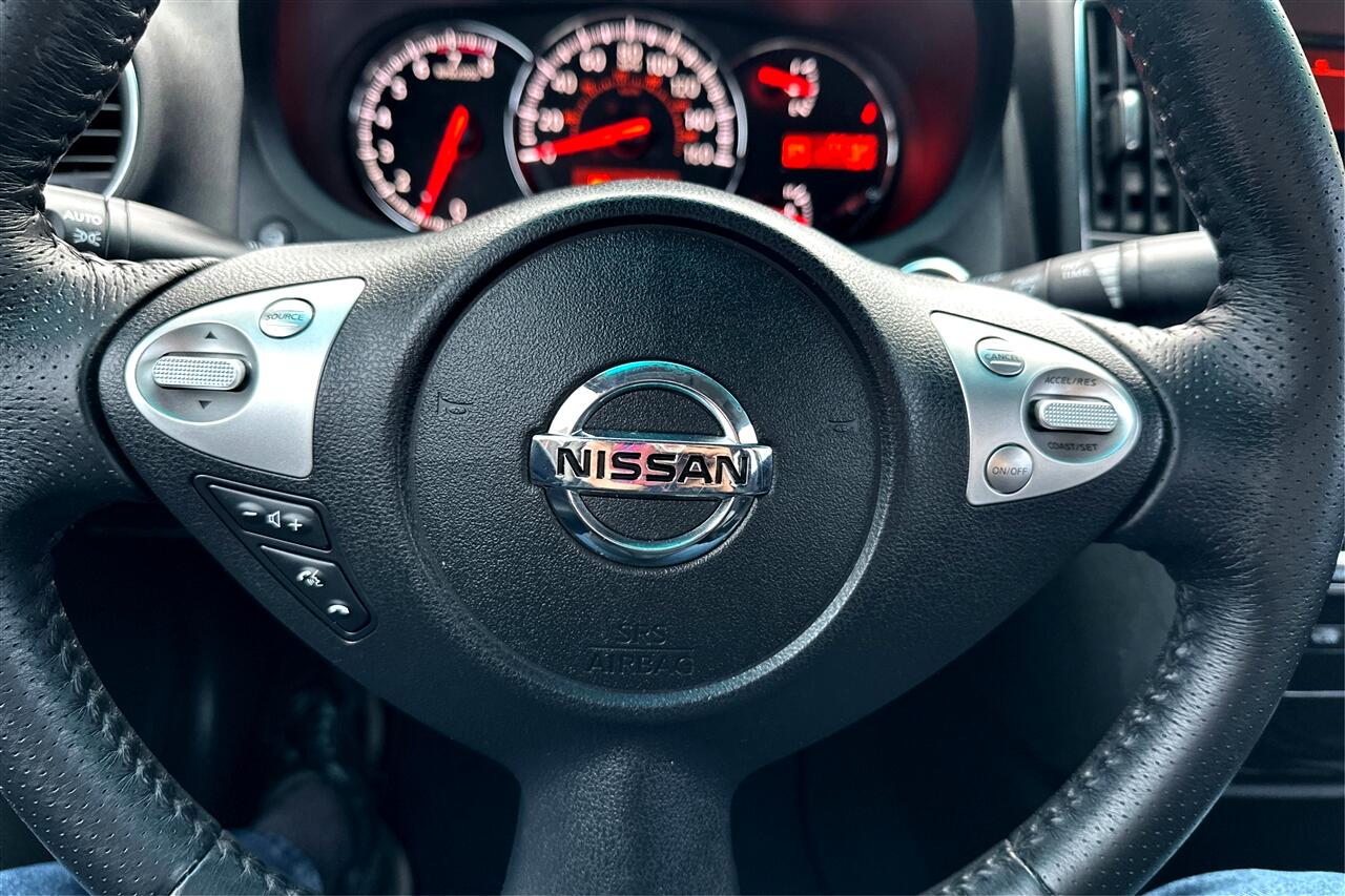 Nissan Maxima S 4D Sedan 2011