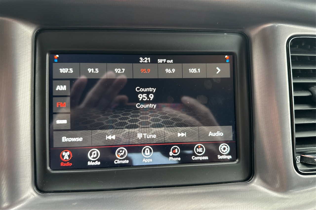 Dodge Charger SXT 4D Sedan 2022