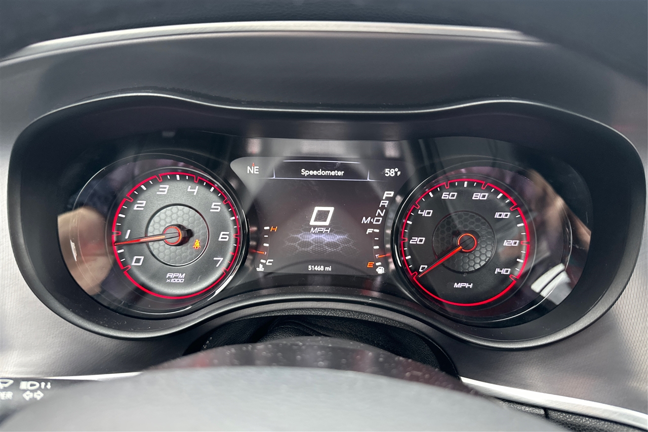 Dodge Charger SXT 4D Sedan 2022