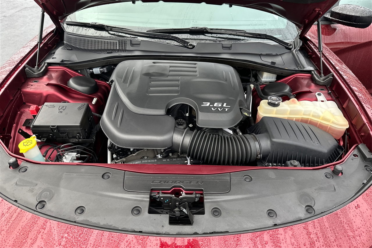 Dodge Charger SXT 4D Sedan 2022