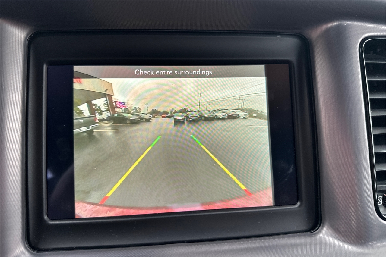 Dodge Charger SXT 4D Sedan 2022