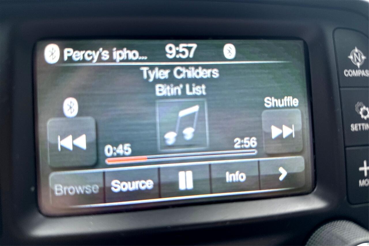 RAM 1500 ST Crew Cab 4WD 2017