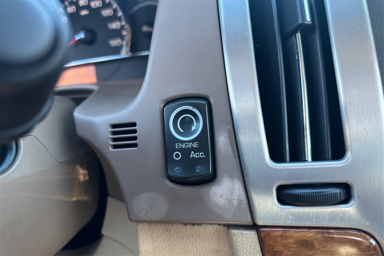 Cadillac STS 4D Sedan V6 2011