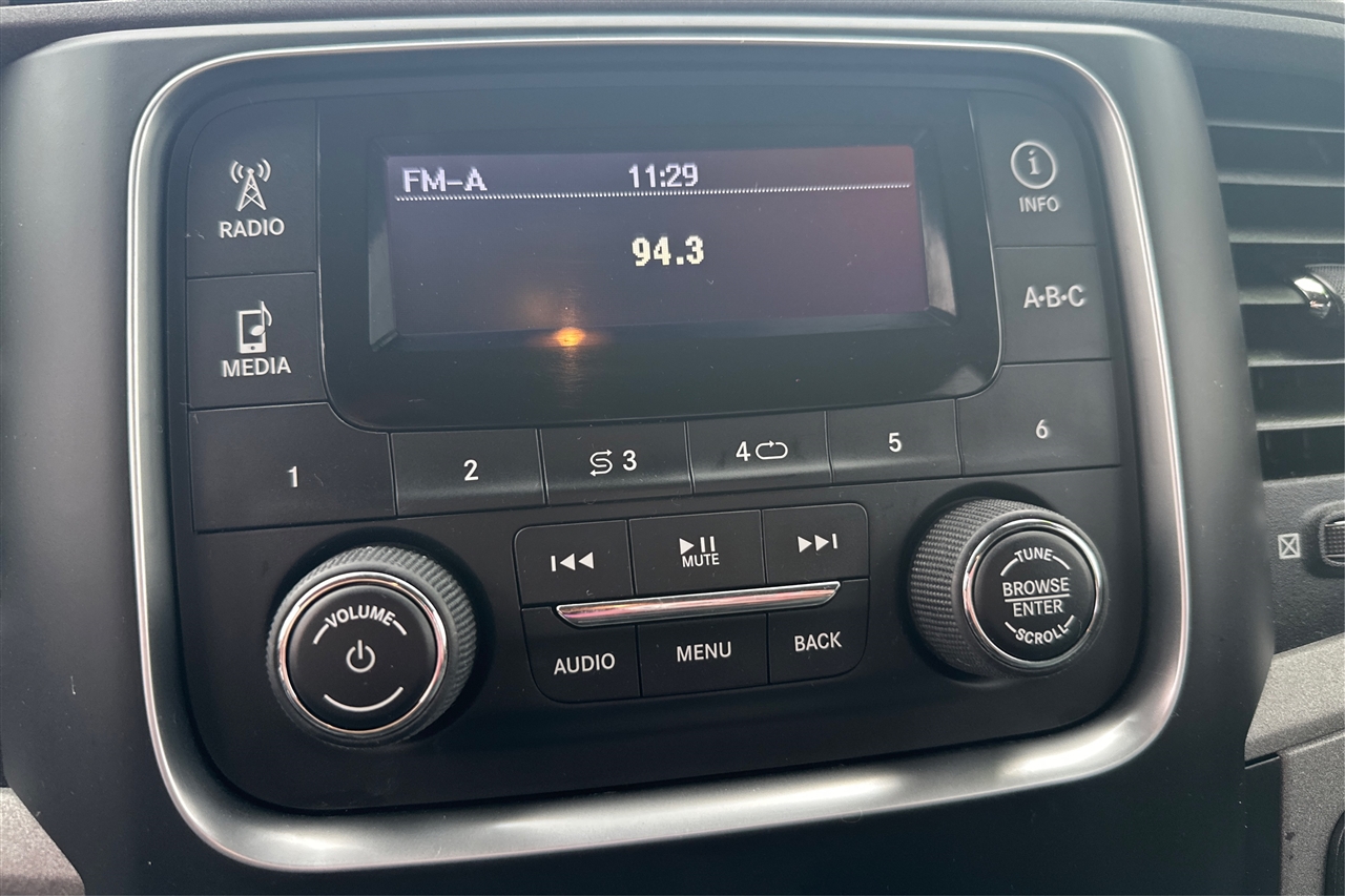 RAM 1500 ST Crew Cab 4WD 2016