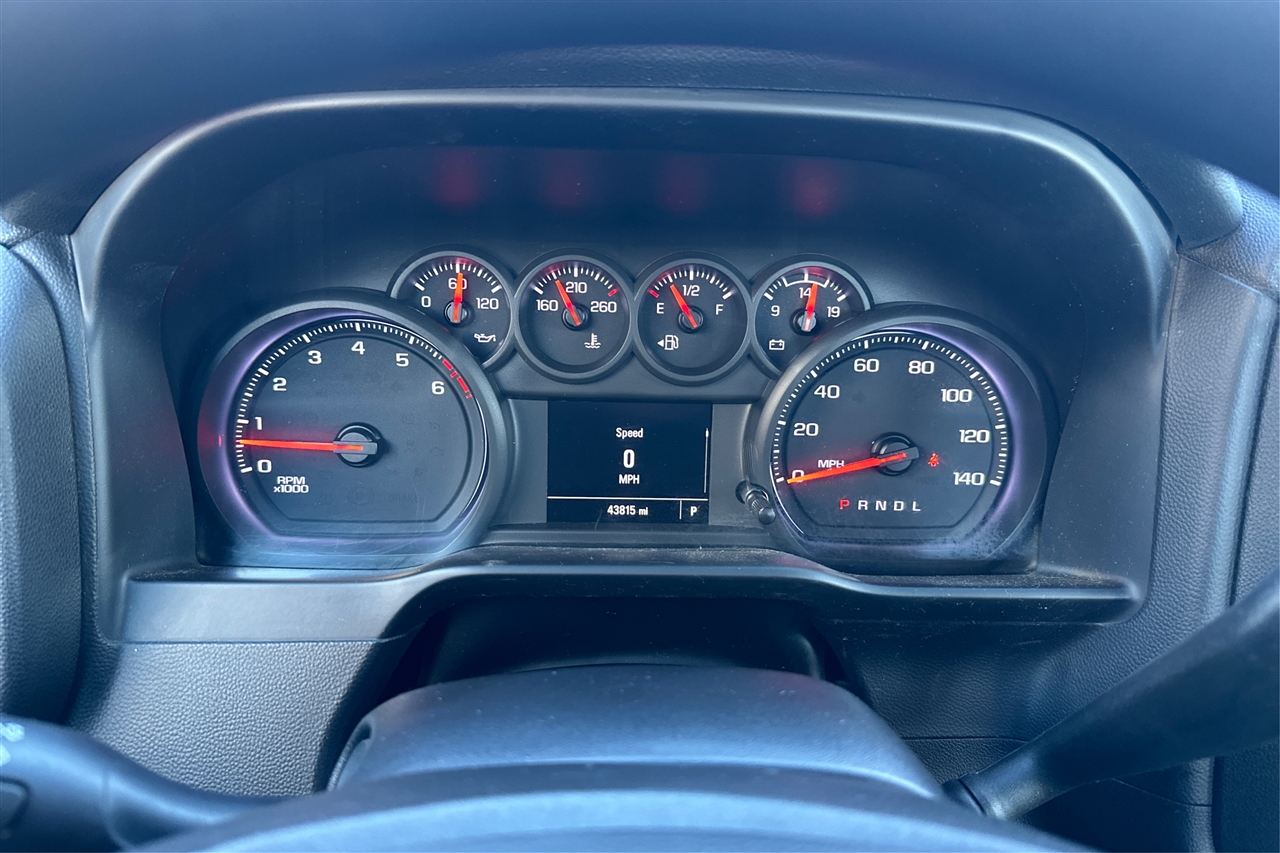 Chevrolet Silverado 1500 LT Dbl Cab 2WD 2020