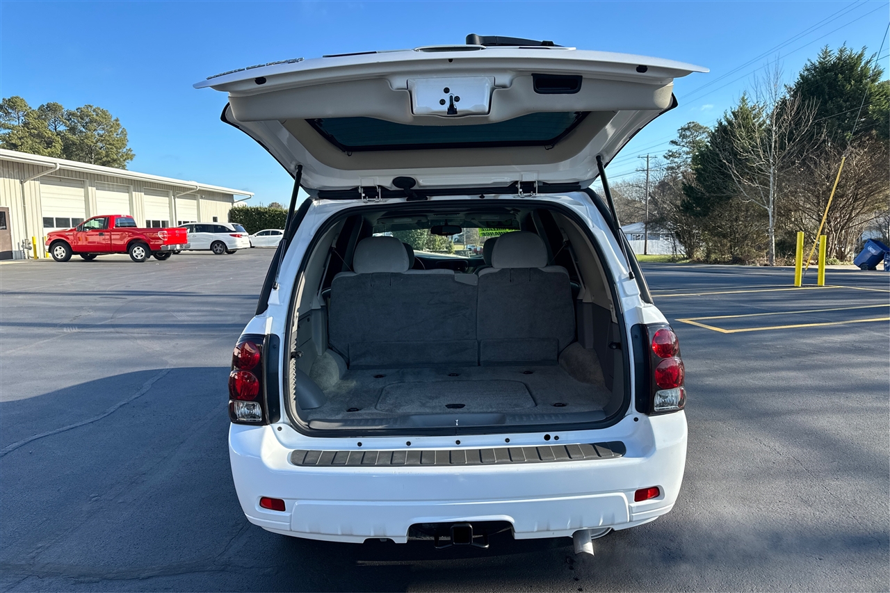 Chevrolet TrailBlazer LS 4D SUV RWD 2008