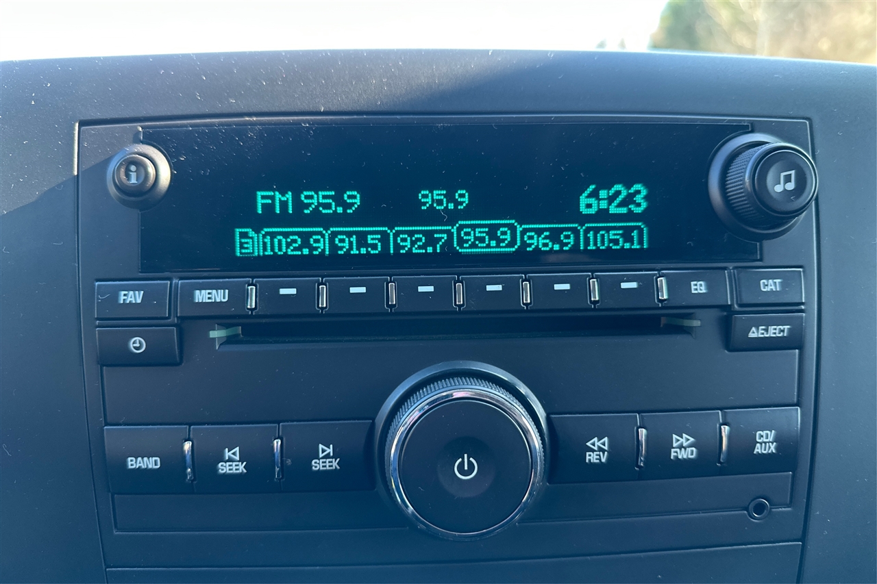 Chevrolet Silverado 1500 4WD Ext Cab 134.0" LT 2013