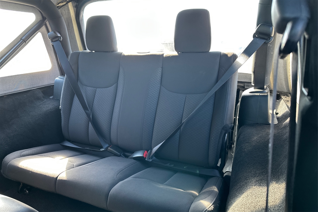 Jeep Wrangler Sport 2D SUV 4WD 2018