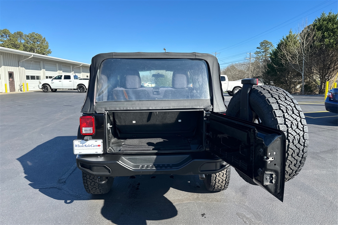 Jeep Wrangler Sport 2D SUV 4WD 2018