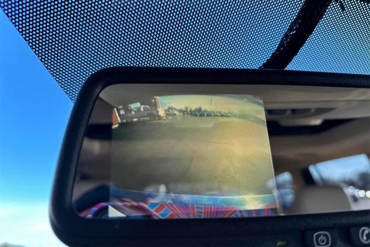 Buick Enclave Premium 4D SUV FWD 2012