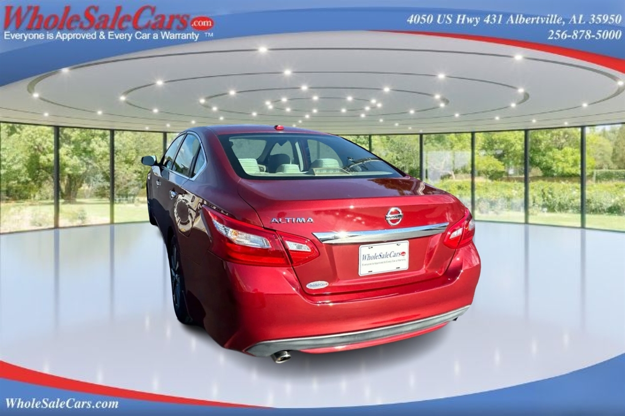 Nissan Altima SV 4D Sedan 2.5 2016