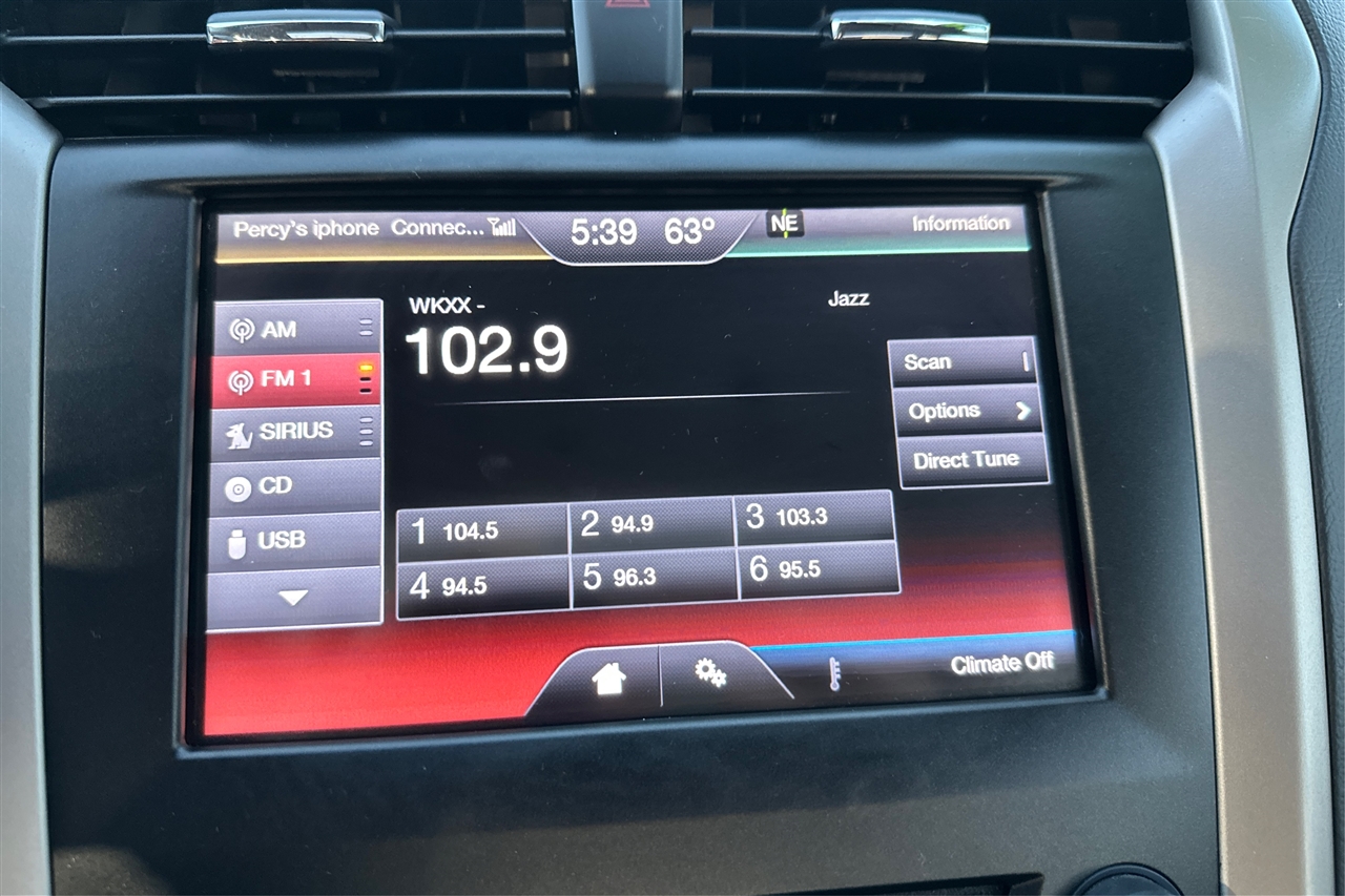 Ford Fusion SE 4D Sedan 2014