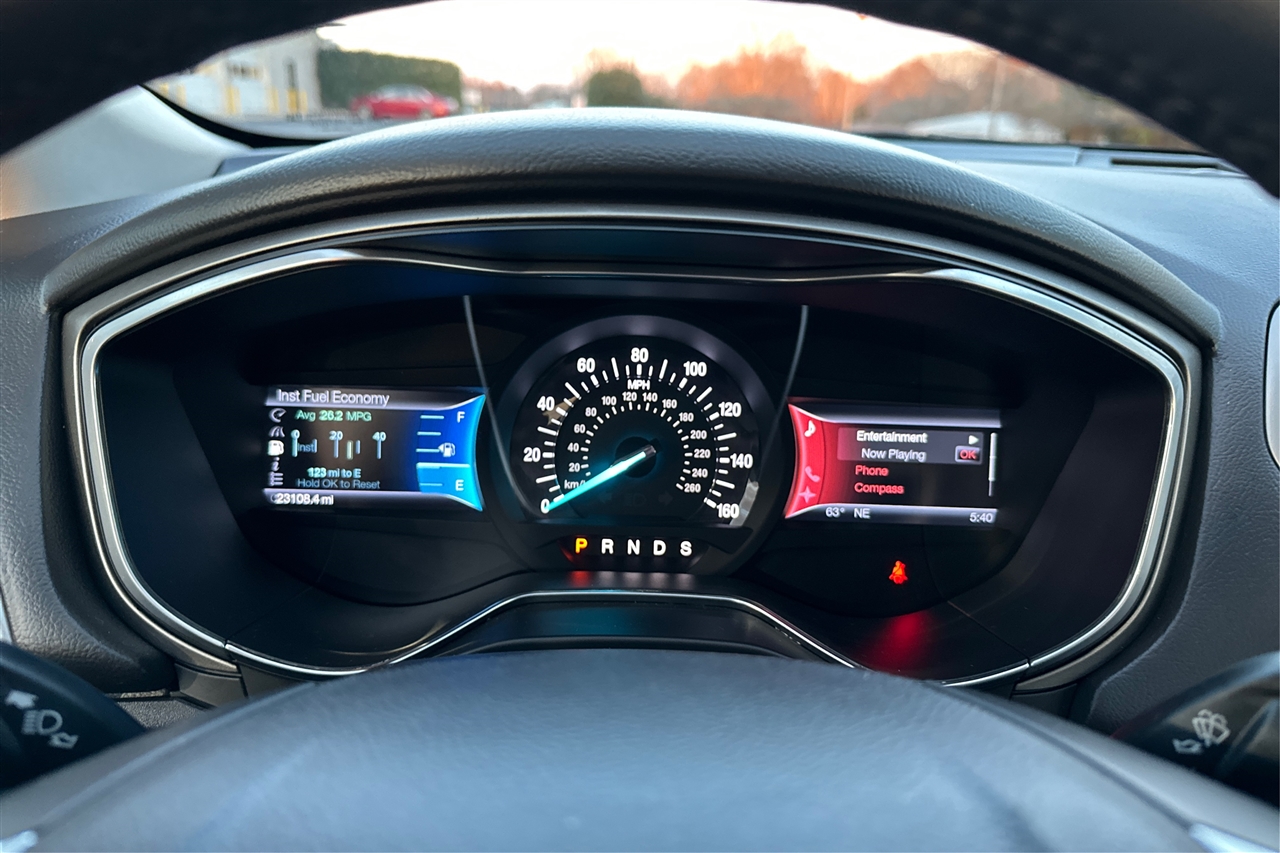 Ford Fusion SE 4D Sedan 2014