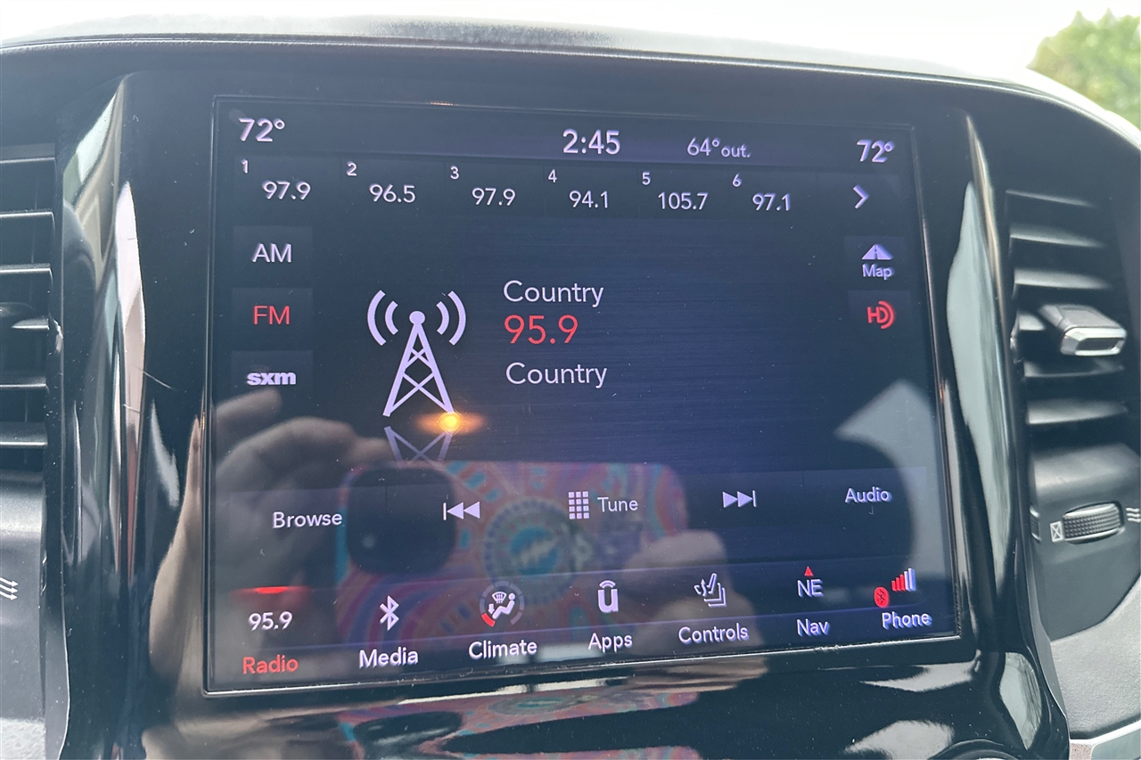 RAM 1500 Big Horn Crew Cab 2WD SWB 2019