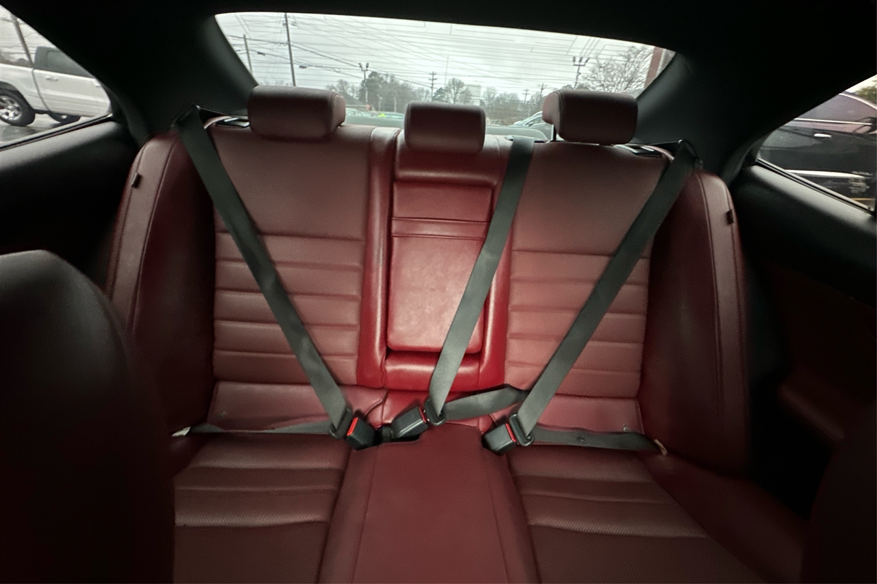 Lexus IS 300 4D Sedan 2018