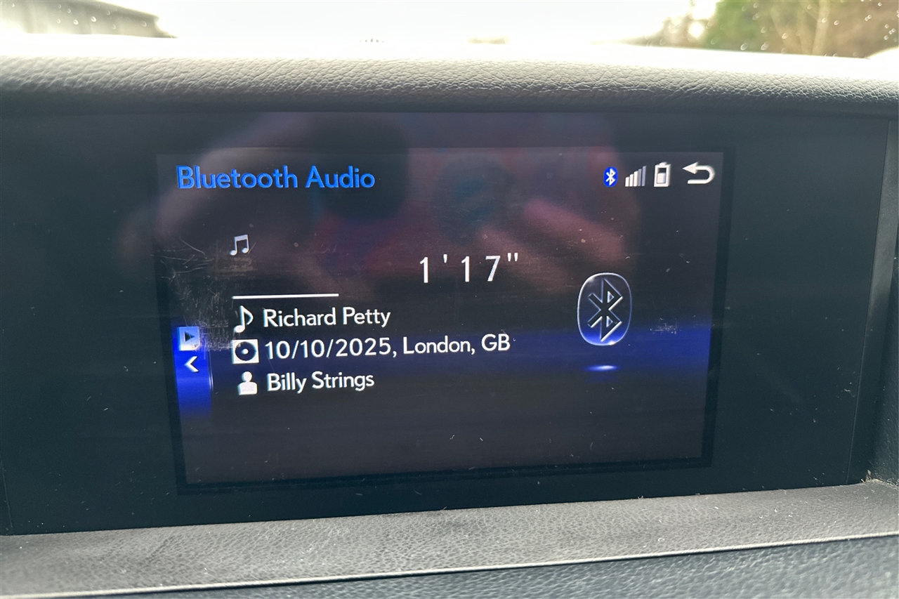 Lexus IS 300 4D Sedan 2018