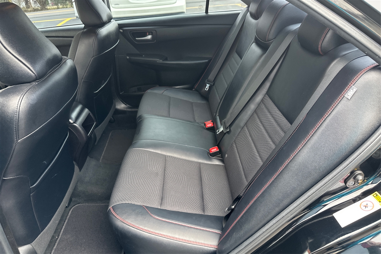 Toyota Camry SE 4D Sedan 2017